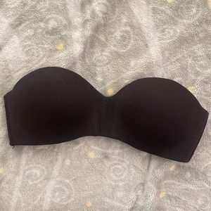 Maidenform size 36B strapless bra
